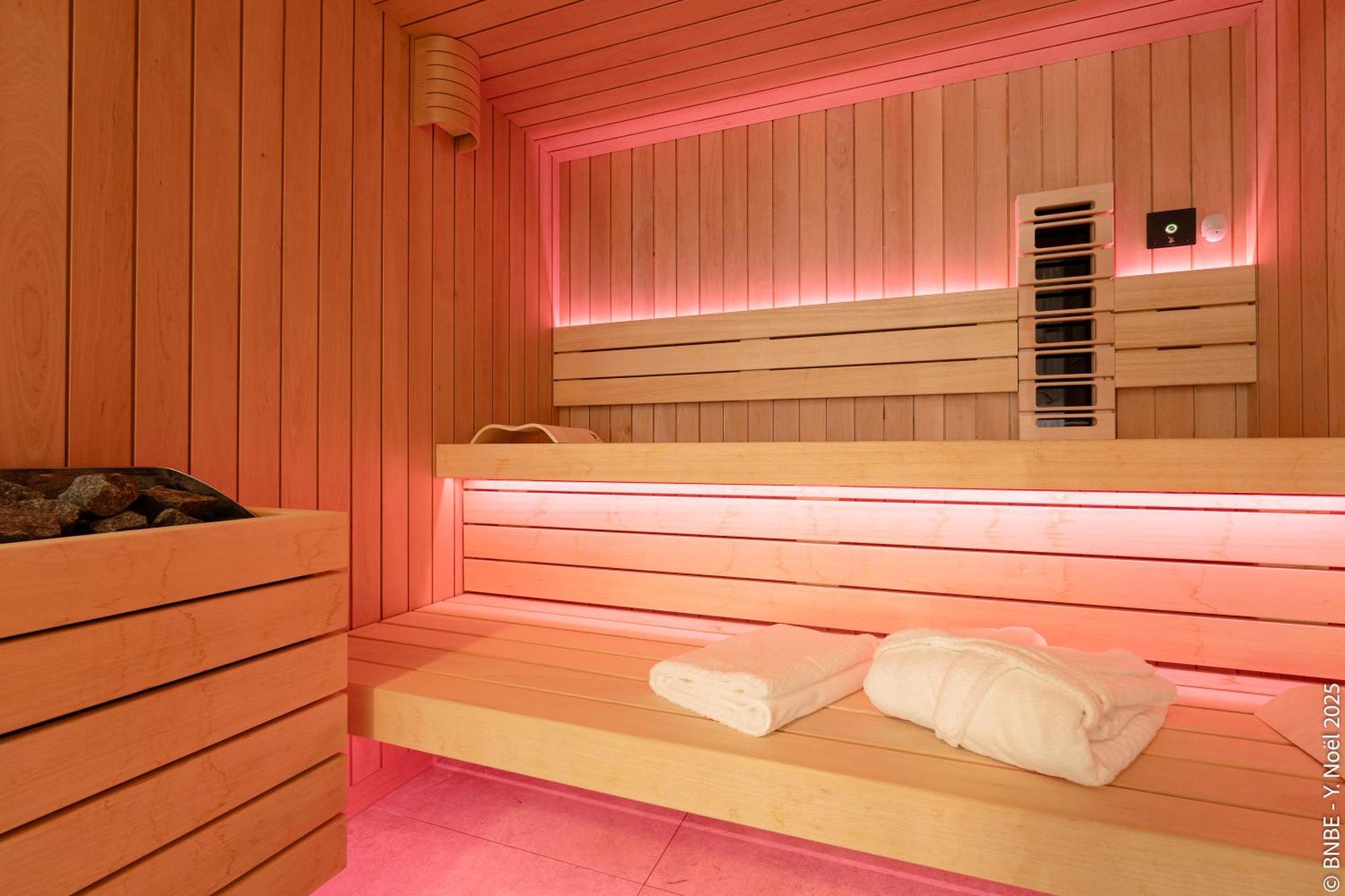 Sous La Houlette, Suites, Piscine Interieure Et Sauna Villers-la-Ville 외부 사진